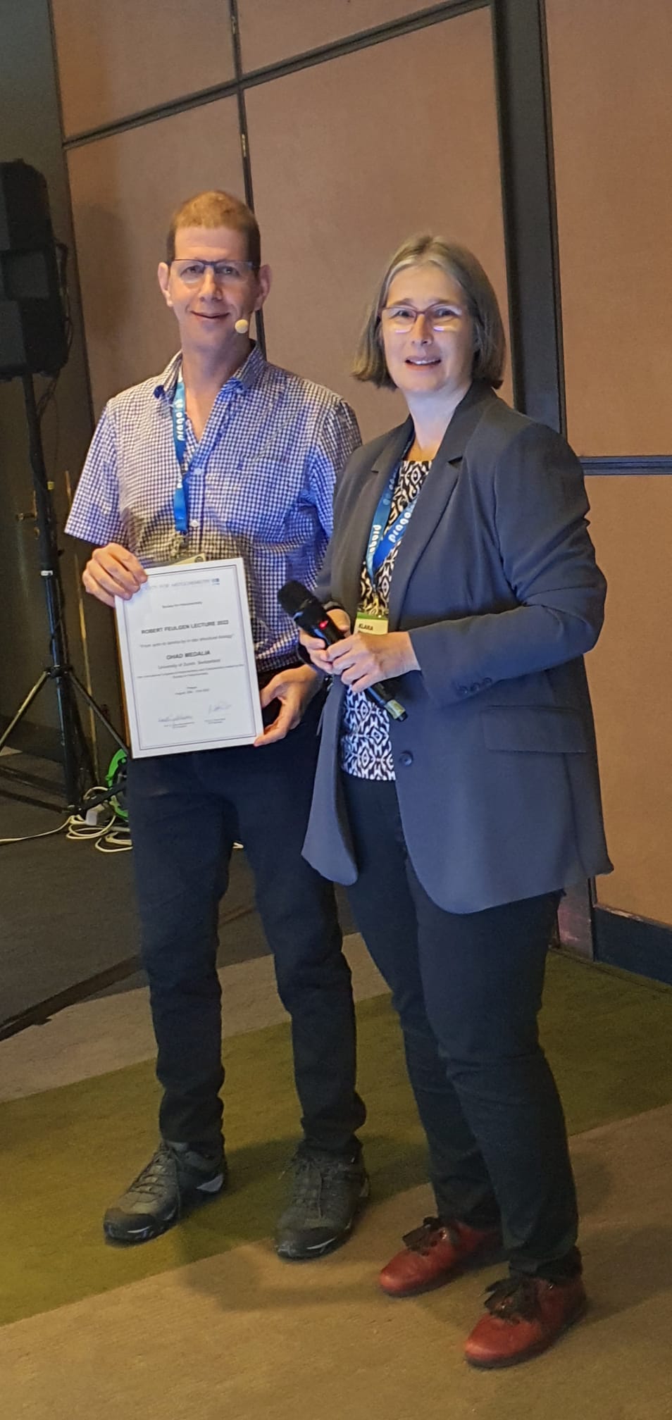 SfH scholarship awardee with the SfH president prof. Klara Weipoltshammer